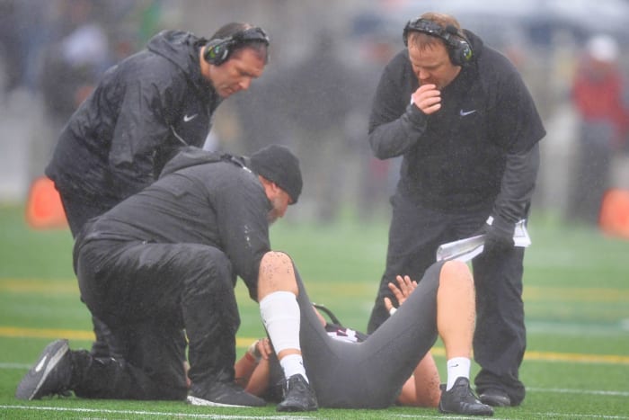 Tualatin.Central-Catholic.6A-football-final.Leon-Neuschwander.34